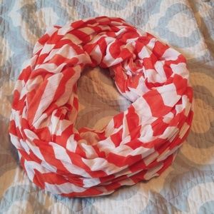 Infinity scarf